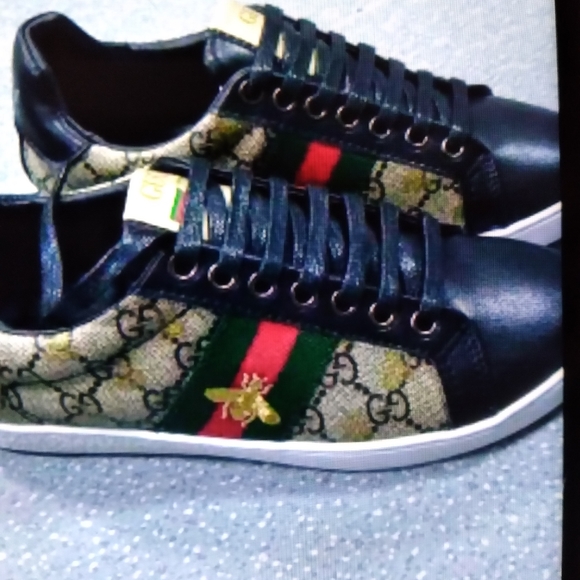 Shoes - Picture 1 of 2